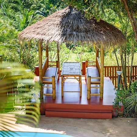 Villa Siam Lanna At Kantiang Bay เกาะลันตา ภายนอก รูปภาพ